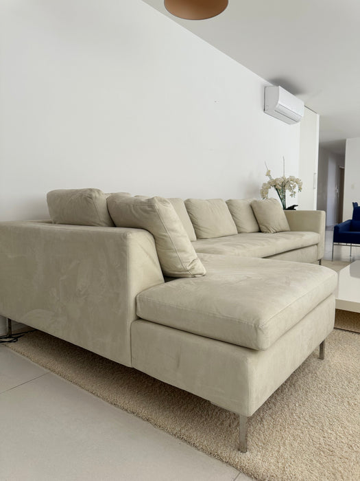 Sofá com Chaise