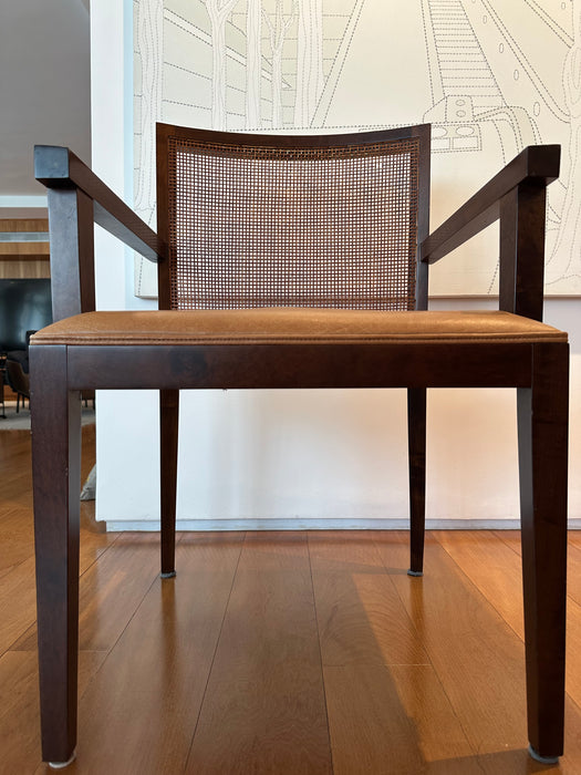 Conjunto de 10 Cadeiras (2 com braços) – Vermeil