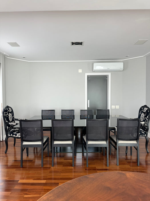 Mesa de Jantar Preta em Laca e Vidro