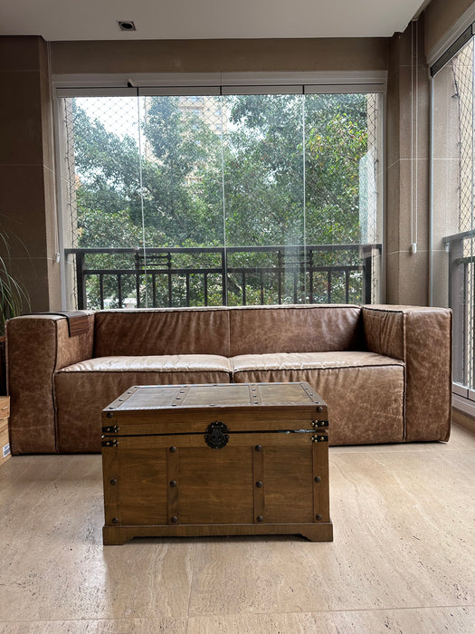 Sofá “Lego” em Couro – Estúdio Bola