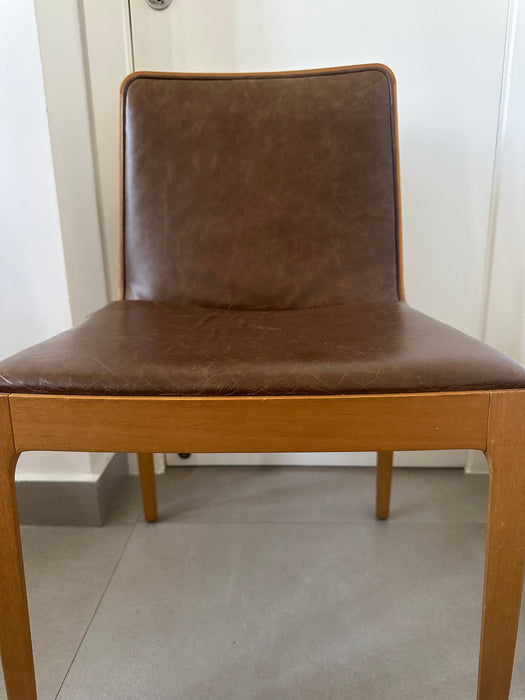 Conjunto com 4 Cadeiras "Malha" em Couro - Jader Almeida