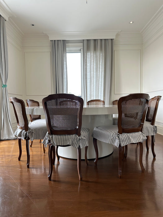 Mesa de Jantar em Laca com Centro Giratório – Érea