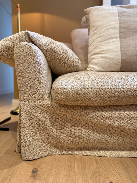 Sofá com Chaise – Entreposto