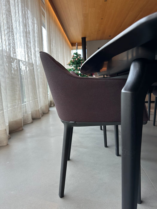 Conjunto com 8 Cadeiras “Soft Shell” com Braços – Ronan & Erwan Bouroullec para Vitra