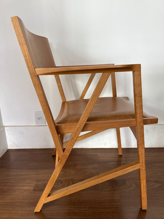 Mesa de Jantar “Nelson” com 6 Cadeiras “Atibaia” – Paulo Alves