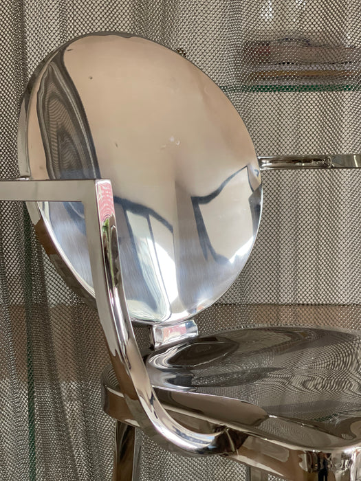 Conjunto de 6 Cadeiras “Kong” (2 com braços) – Philippe Starck para Emeco