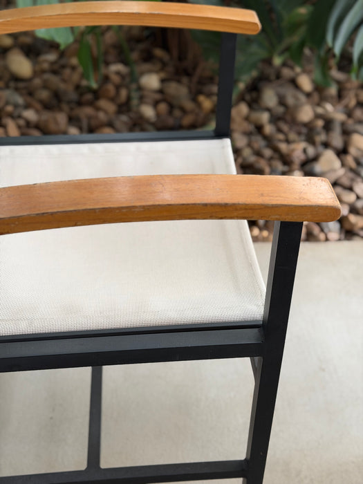 Conjunto de Mesa com 6 Cadeiras - Breton