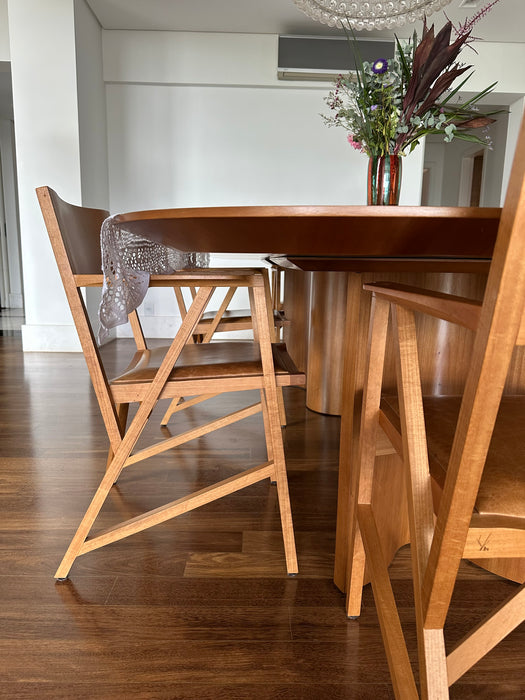 Mesa de Jantar “Nelson” com 6 Cadeiras “Atibaia” – Paulo Alves