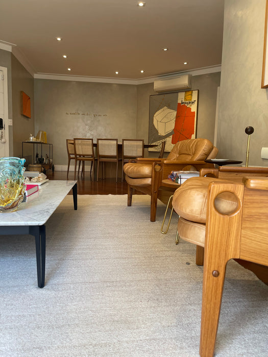 Poltrona “Tetê” em Couro – Sérgio Rodrigues para Dpot