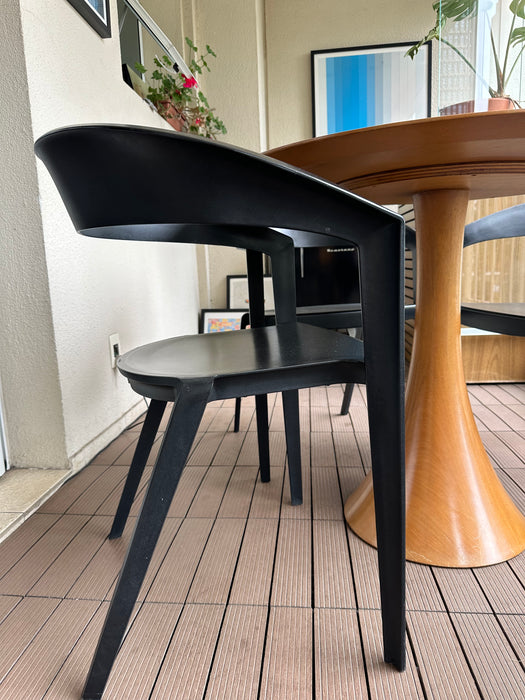 Conjunto de 4 Cadeiras "ICZERO1" Pretas – Indio da Costa