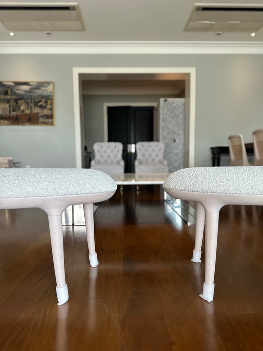 Par de Puffs "Munik" Especial – Jader Almeida