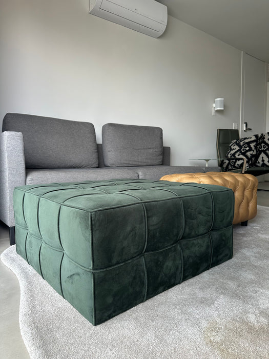 Pufe em Veludo Verde