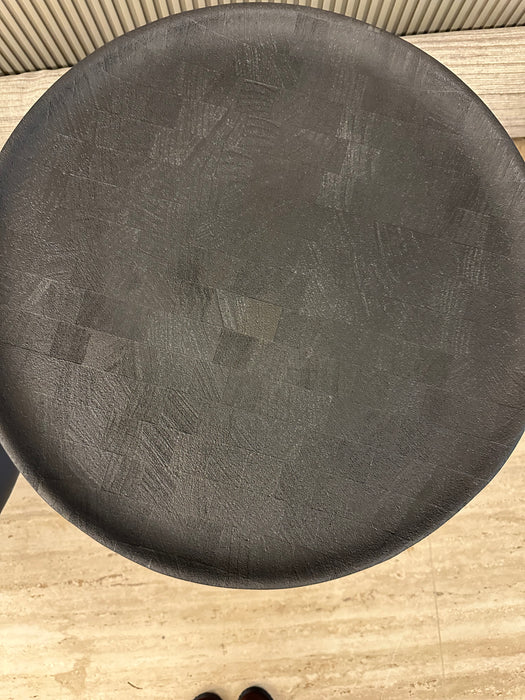 Mesa de Apoio “Butti” Ebanizada – Jader Almeida