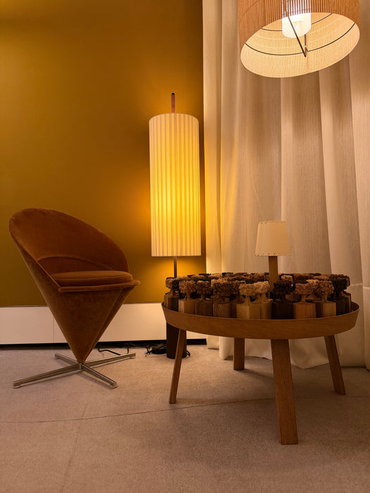 Poltrona "Cone Chair" Ocre - Verner Panton para Vitra