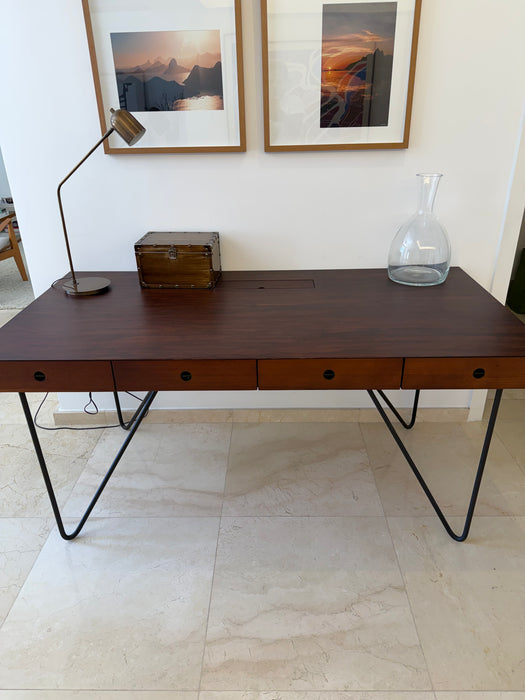 Mesa Escrivaninha "Quilombo" - Arthur Casas