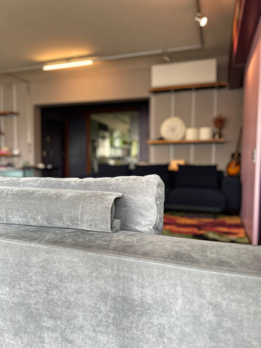 Sofá "Sputinik" – Marcus Ferreira para Decameron