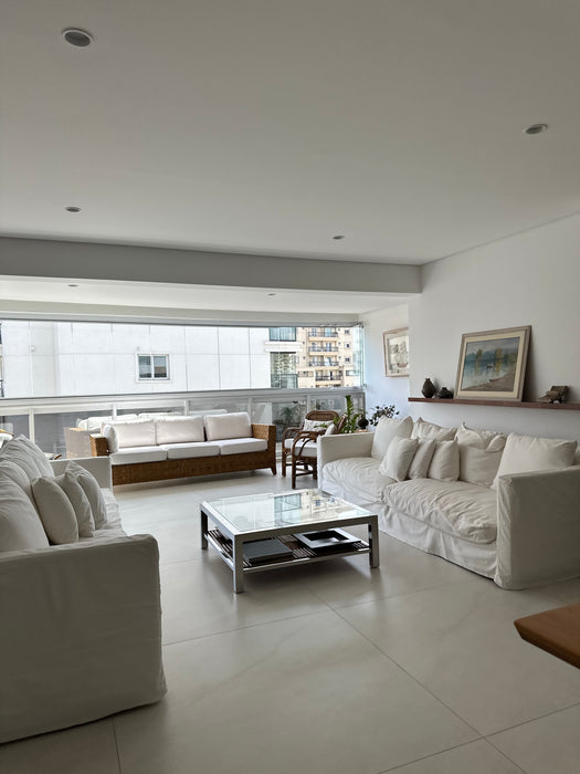 Sofá de 3 Lugares com Capa