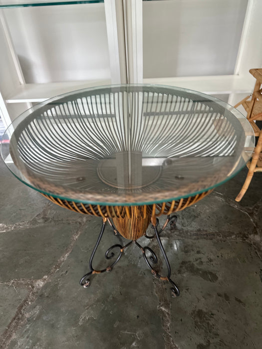 Mesa de Vidro com 3 Cadeiras