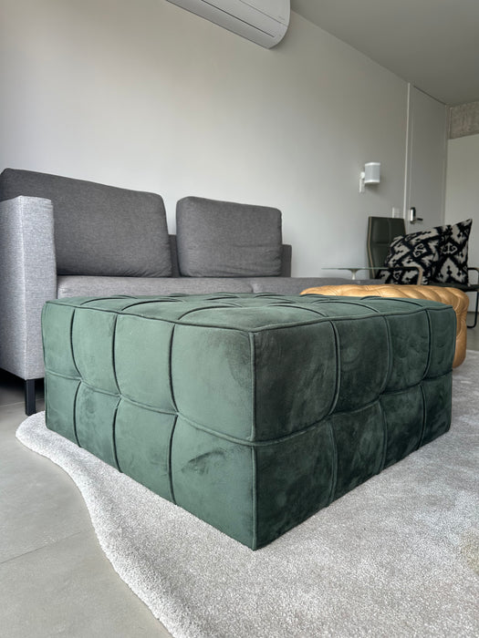 Pufe em Veludo Verde