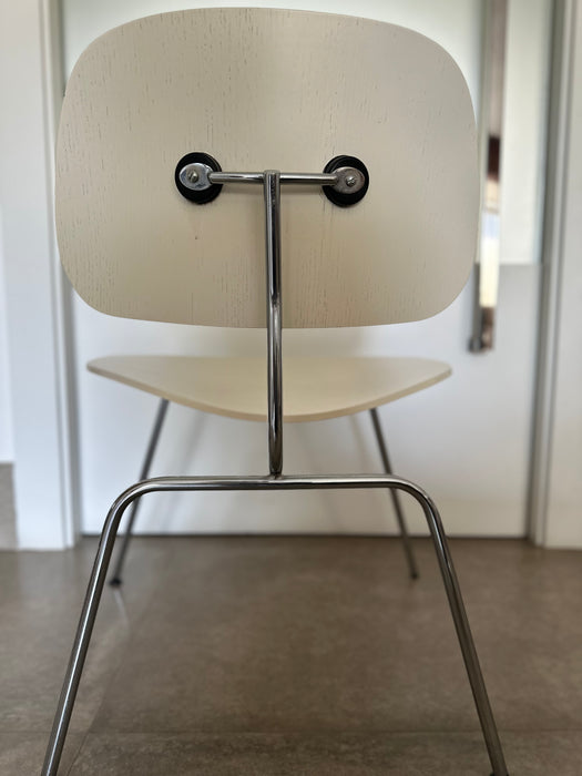 Par de Cadeiras "Eames DCM" Vintage – Charles & Ray Eames