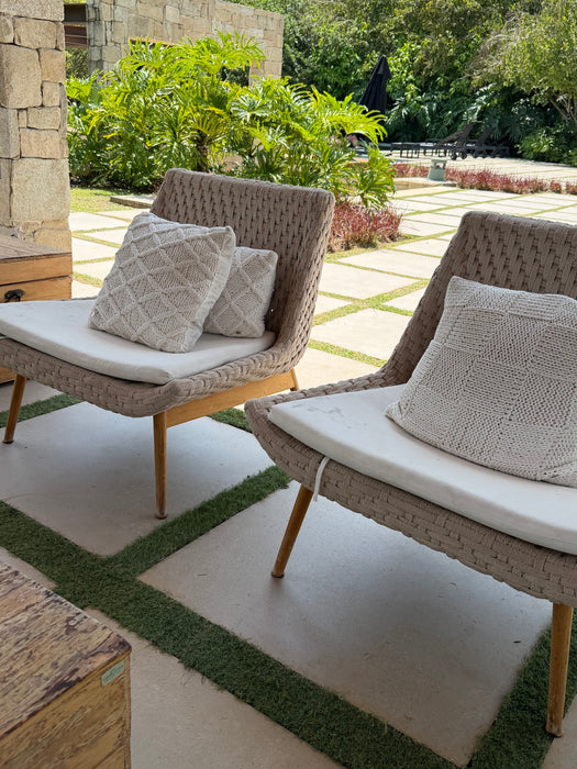 Conjunto Outdoor (1 sofá + 2 poltronas (sem braço) + 2 poltronas (com braços) - Dunelli