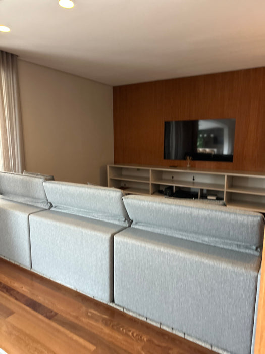 Sofá Retrátil e Reclinável