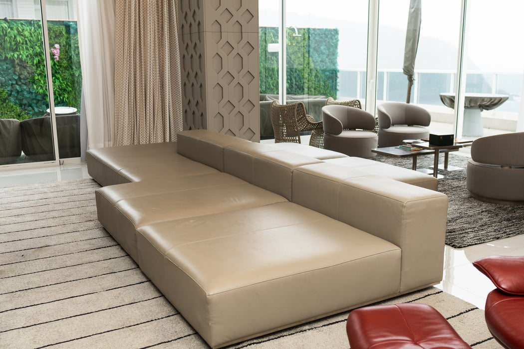 Sofá Modular “Lounge” em Couro Natural (5 Módulos) – Artefacto