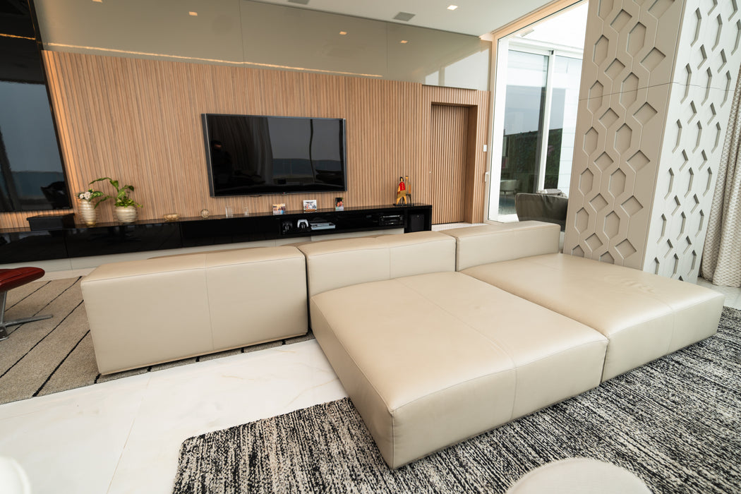 Sofá Modular “Lounge” em Couro Natural (5 Módulos) – Artefacto