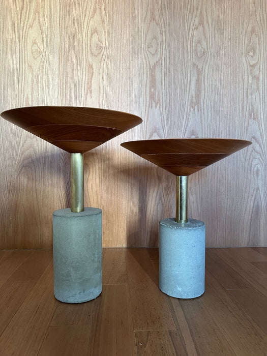 Par de Mesas "Concretista" – Estar Móveis