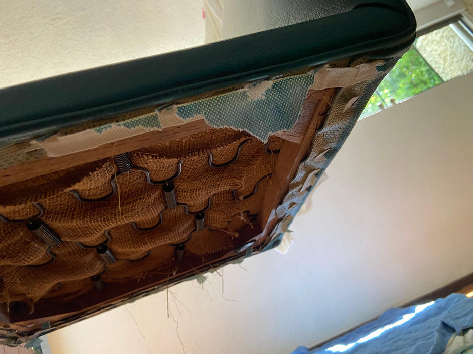 Conjunto com 4 Cadeiras "BRNO" em Couro – Ludwig Mies van der Rohe