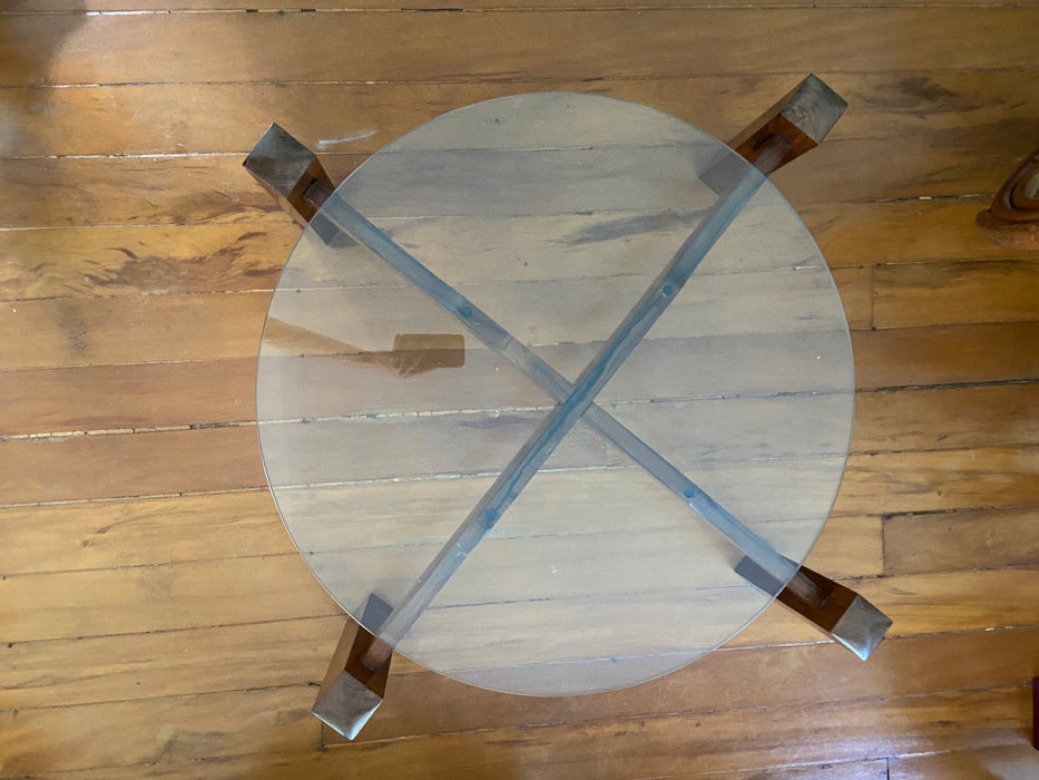 Mesa de Centro Vintage com Tampo de Vidro – Loja Teo