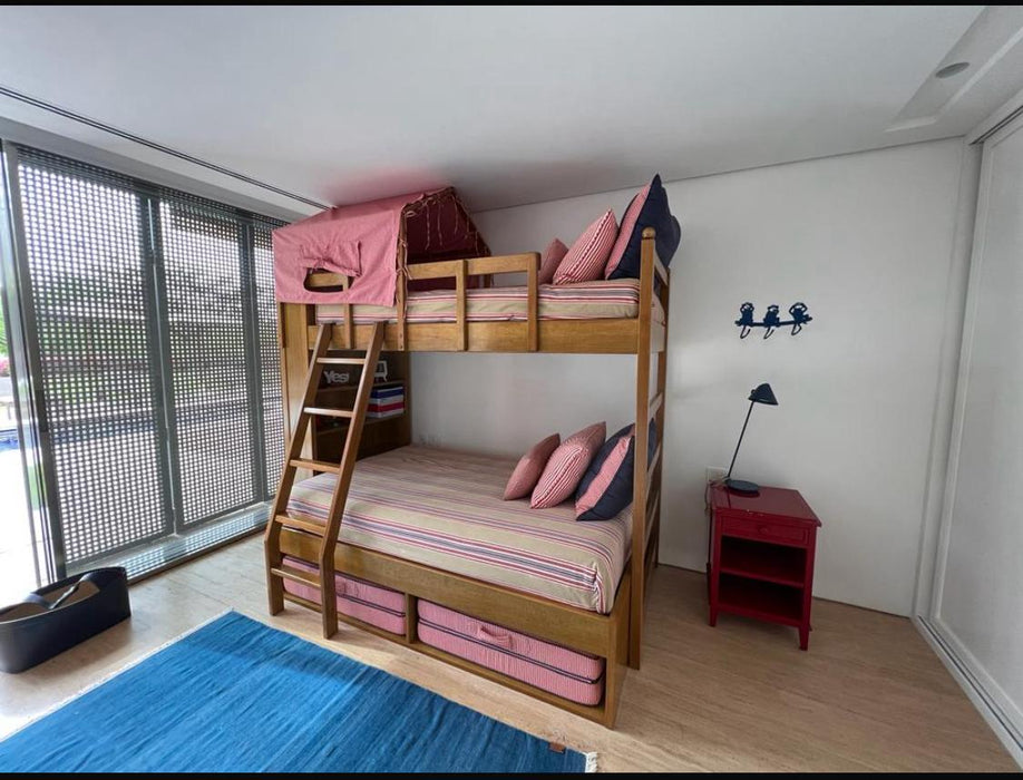 Beliche "Colorata" com 2 Colchões e 2 Futons (almofadas e colchas decorativas inclusas) – Casa Pronta e Colchões Breton