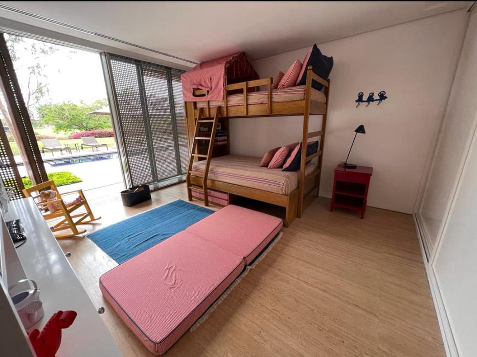 Beliche "Colorata" com 2 Colchões e 2 Futons (almofadas e colchas decorativas inclusas) – Casa Pronta e Colchões Breton