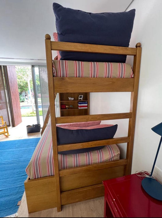 Beliche "Colorata" com 2 Colchões e 2 Futons (almofadas e colchas decorativas inclusas) – Casa Pronta e Colchões Breton