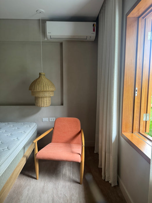 Lote com 7 Abajures + 2 Pendentes em Rattan