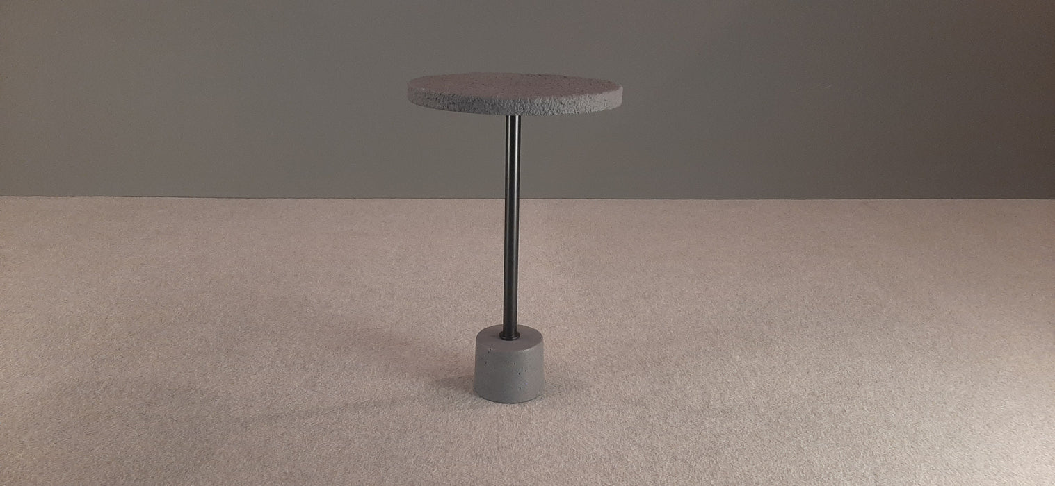 Mesa Lateral "Basic Vulkan" Alta – Allez Decor