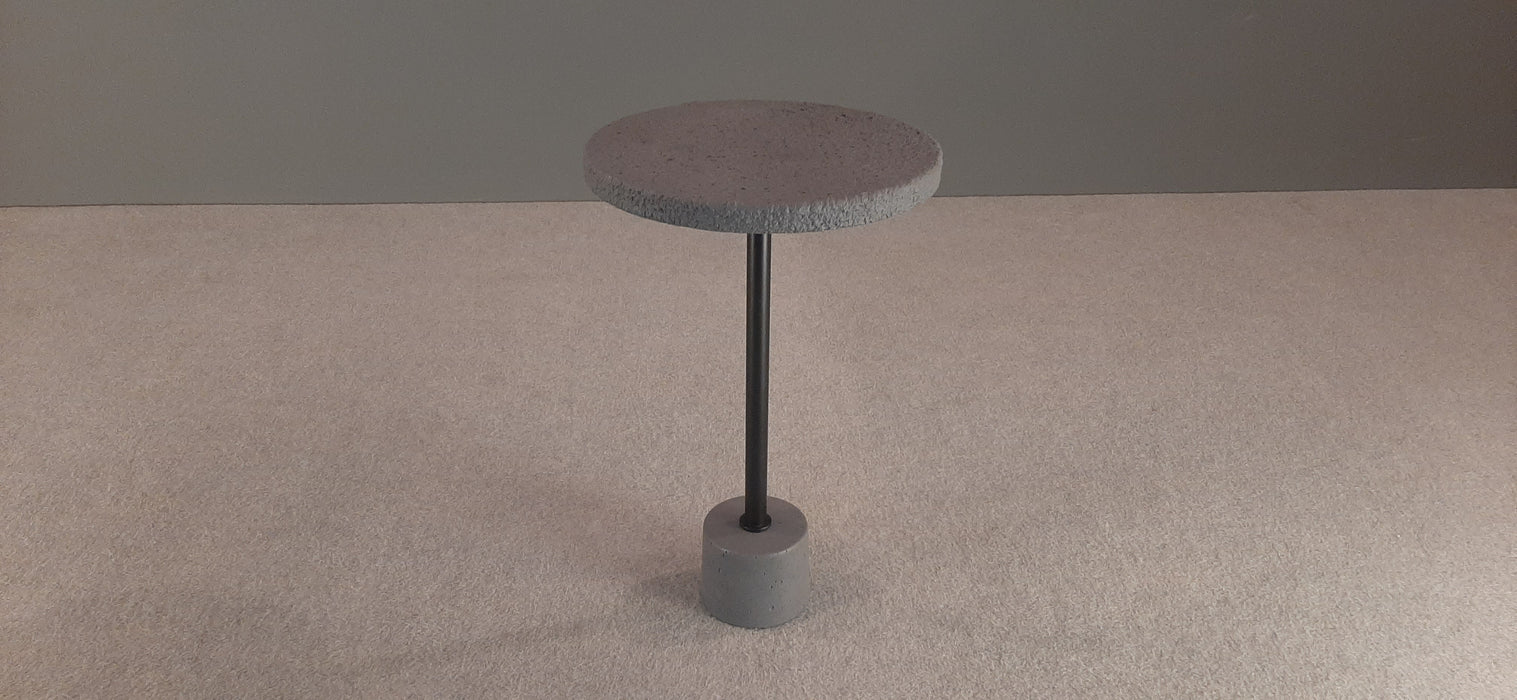 Mesa Lateral "Basic Vulkan" Alta – Allez Decor