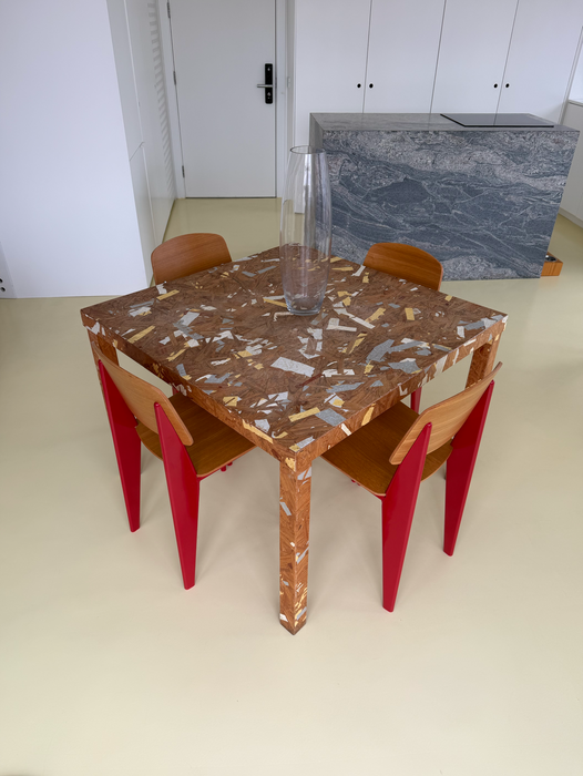 Mesa de Jantar "Célia" – Irmãos Campana