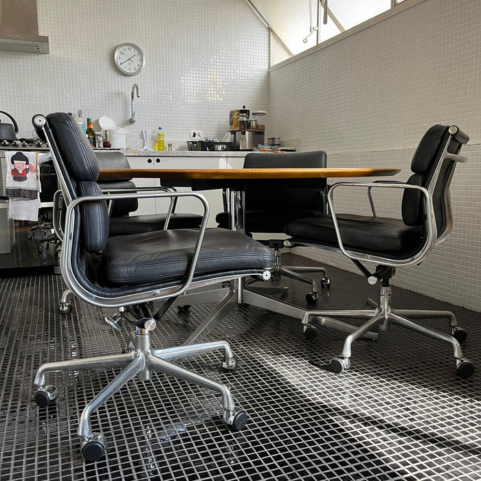 Conjunto com 4 Cadeira "Eames Soft Pad" - Herman Miller