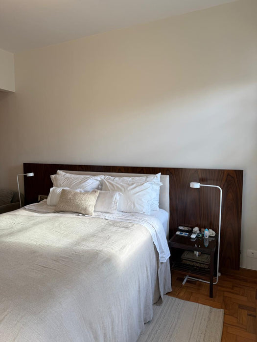 Cabeceira em Madeira para Cama de Casal – Casa Pronta
