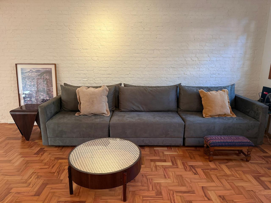 Sofá de 3 Lugares em Suede Verde Musgo - Breton