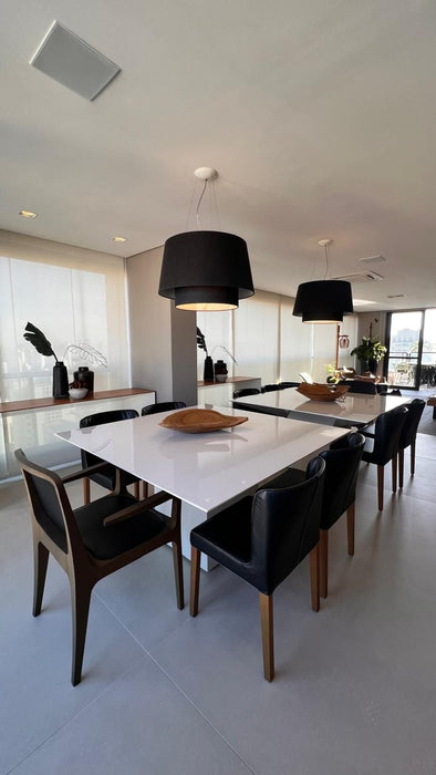 Par de Cadeiras “Bossa” com Braços em Couro – Jader Almeida