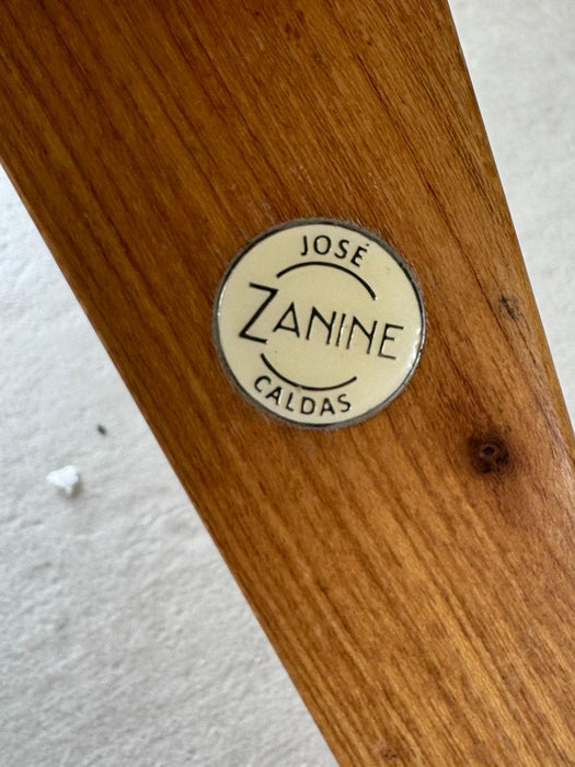 Poltrona "Zanine N" - Zanine Caldas para Dpot