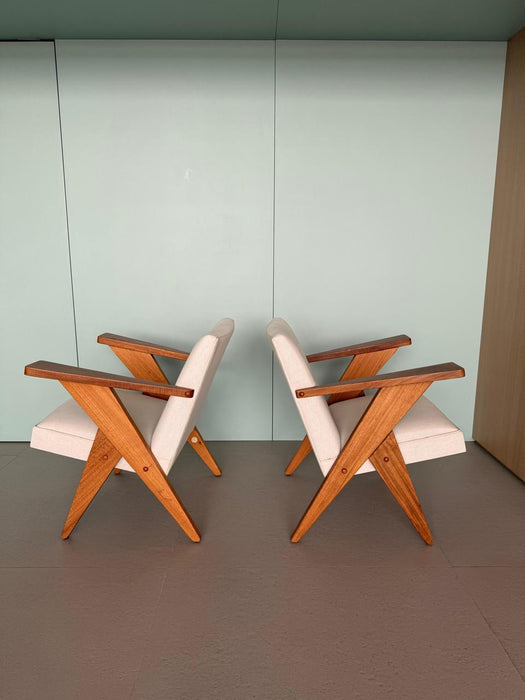 Poltrona "Zanine N" - Zanine Caldas para Dpot