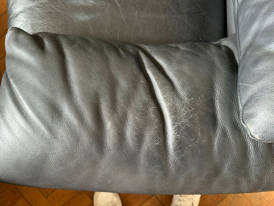 Sofá "Maralunga" de 3 Lugares em Couro Preto - Vico Magistretti para Cassina (produzido Probjeto)