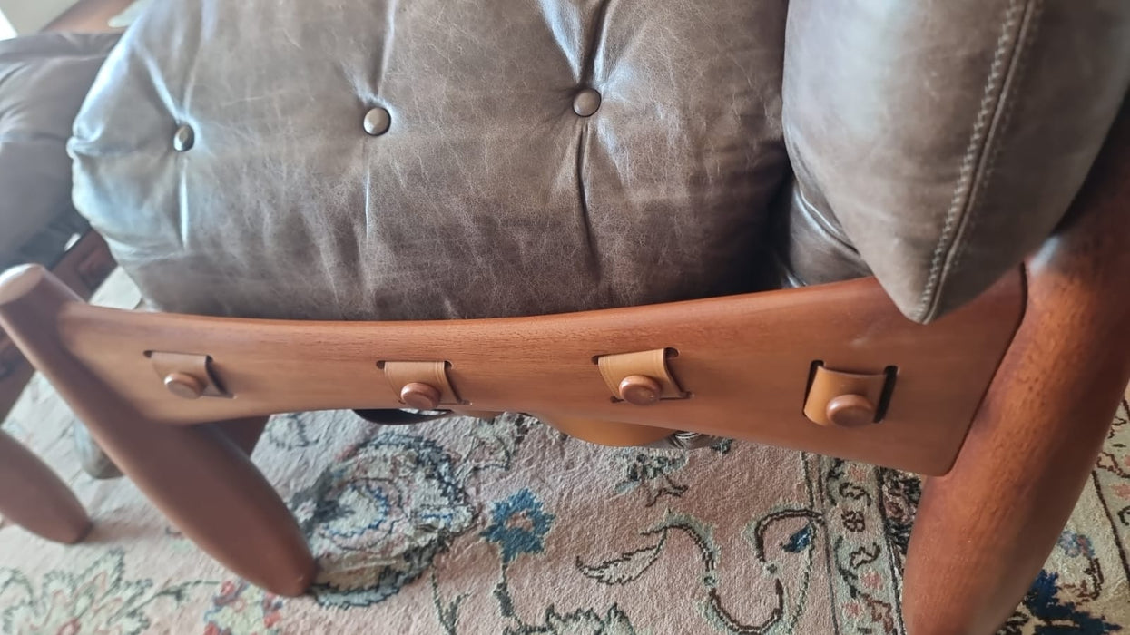 Poltrona "Mole" com Banqueta - Sergio Rodrigues para Dpot