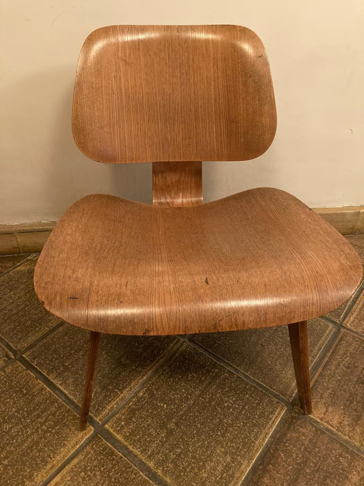 Poltrona LCW Original Vintage Década de 40 – Charles & Ray Eames | Evans Products Company