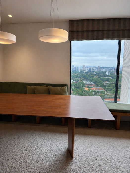 Mesa de Jantar “Splay” em Nogueira – Micasa