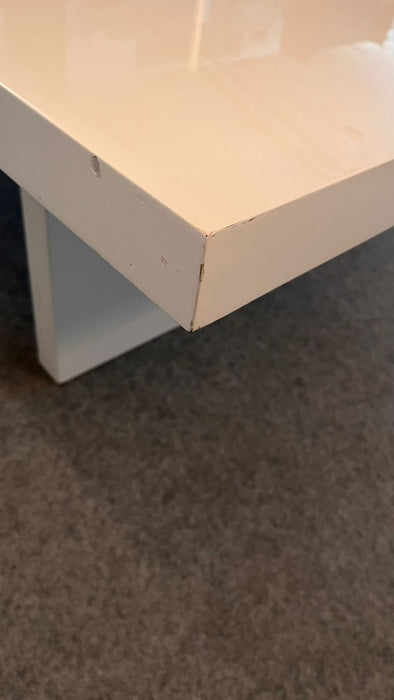 Mesa de Jantar "Rebecca" em Laca Branca – Vermeil