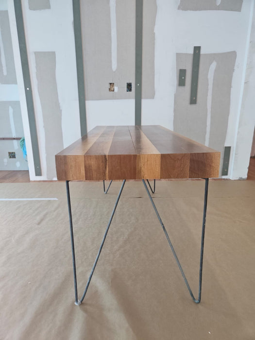 Escrivaninha "Quilombo" com 4 Gavetas – Arthur Casas para Micasa